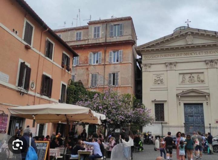 Central Apartment In Trastevere Rome Luaran gambar